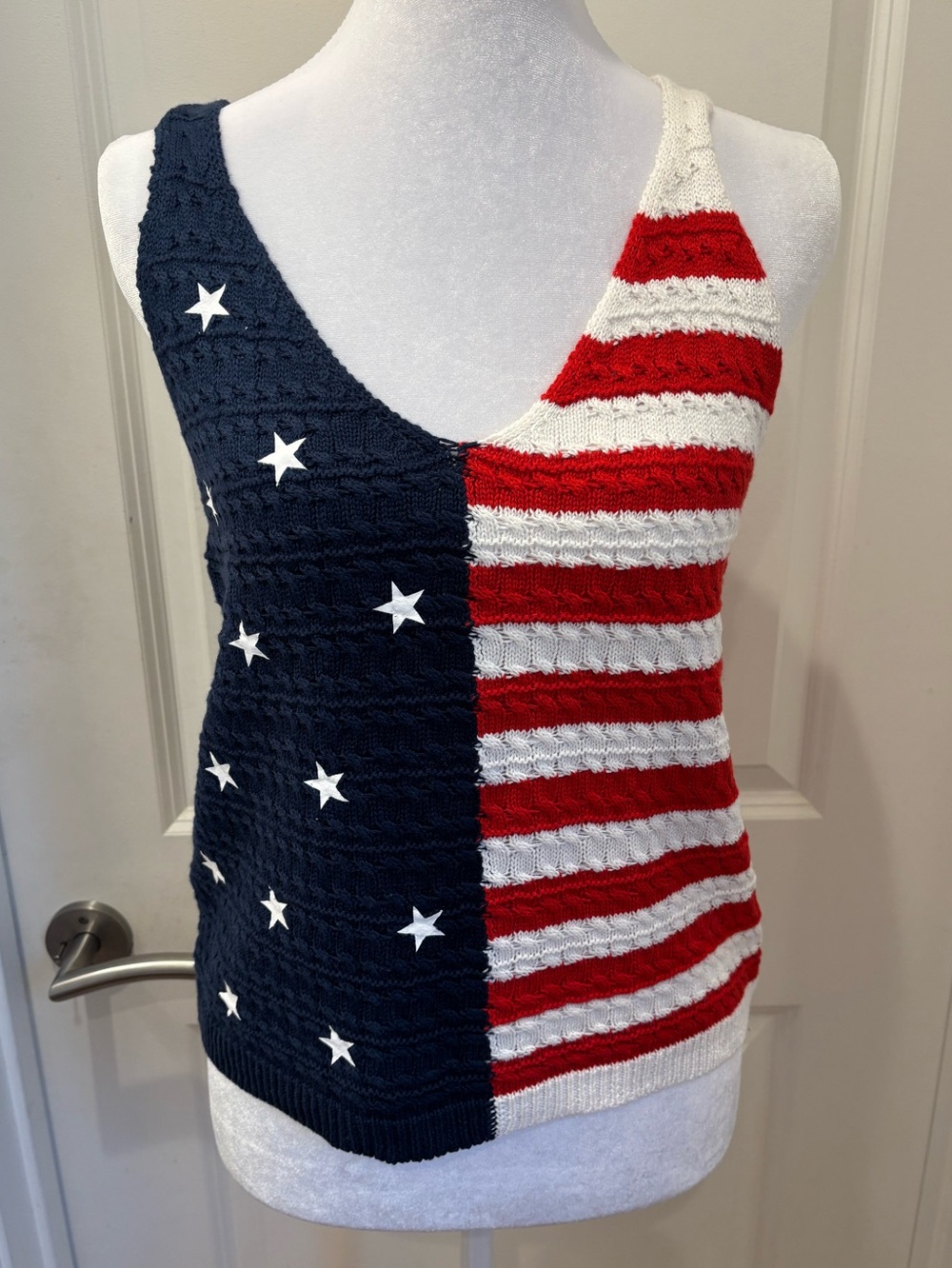 NWT Moon Patriotic Stars & Stripes Knit Tank Top - American flag - L